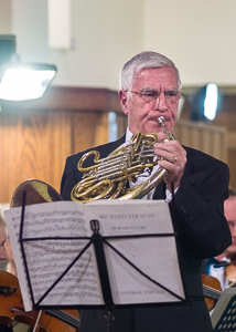 Soloist Keith Maries with SPO