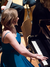 Picture of soloist: Ursula Perks