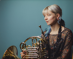 Picture of soloist: Zo&euml; Tweed